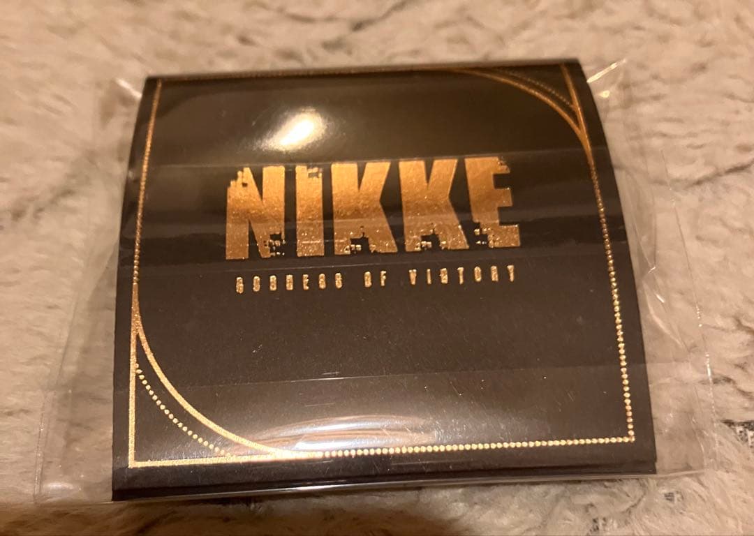 NIKKE 3周年記念 メタルピンバッジ 紅蓮