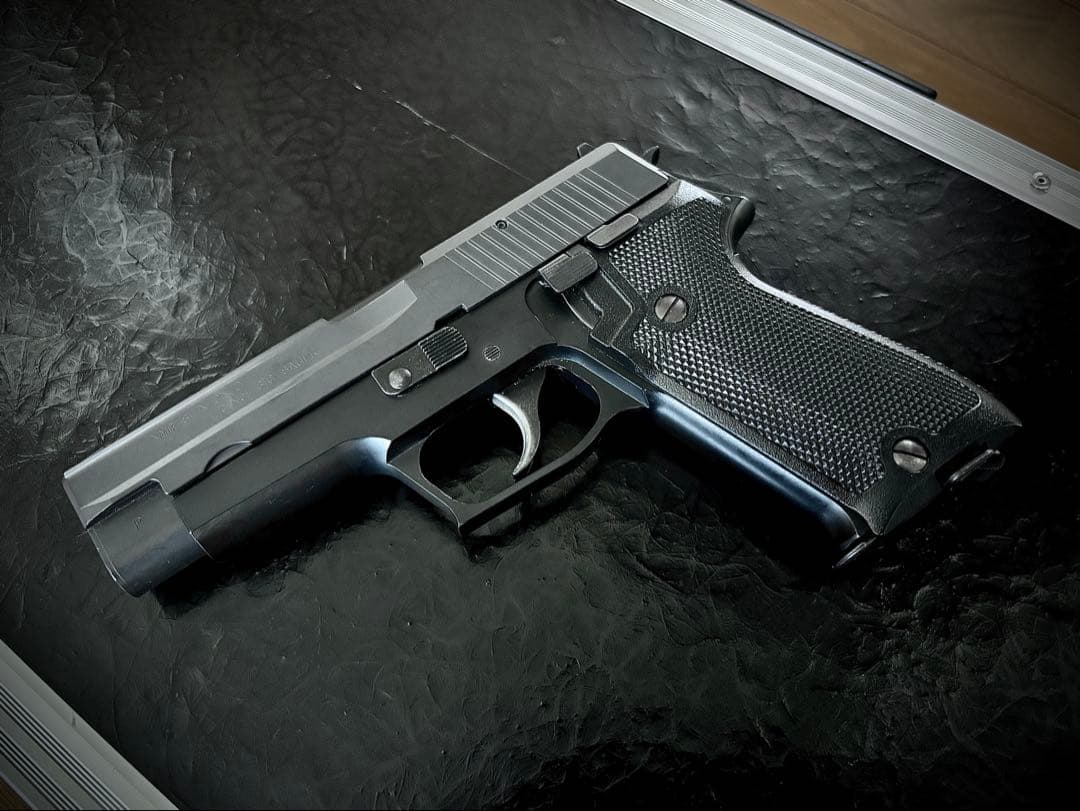 【緊急大幅値下げ】SIG P220 IC 9mm ガスガン