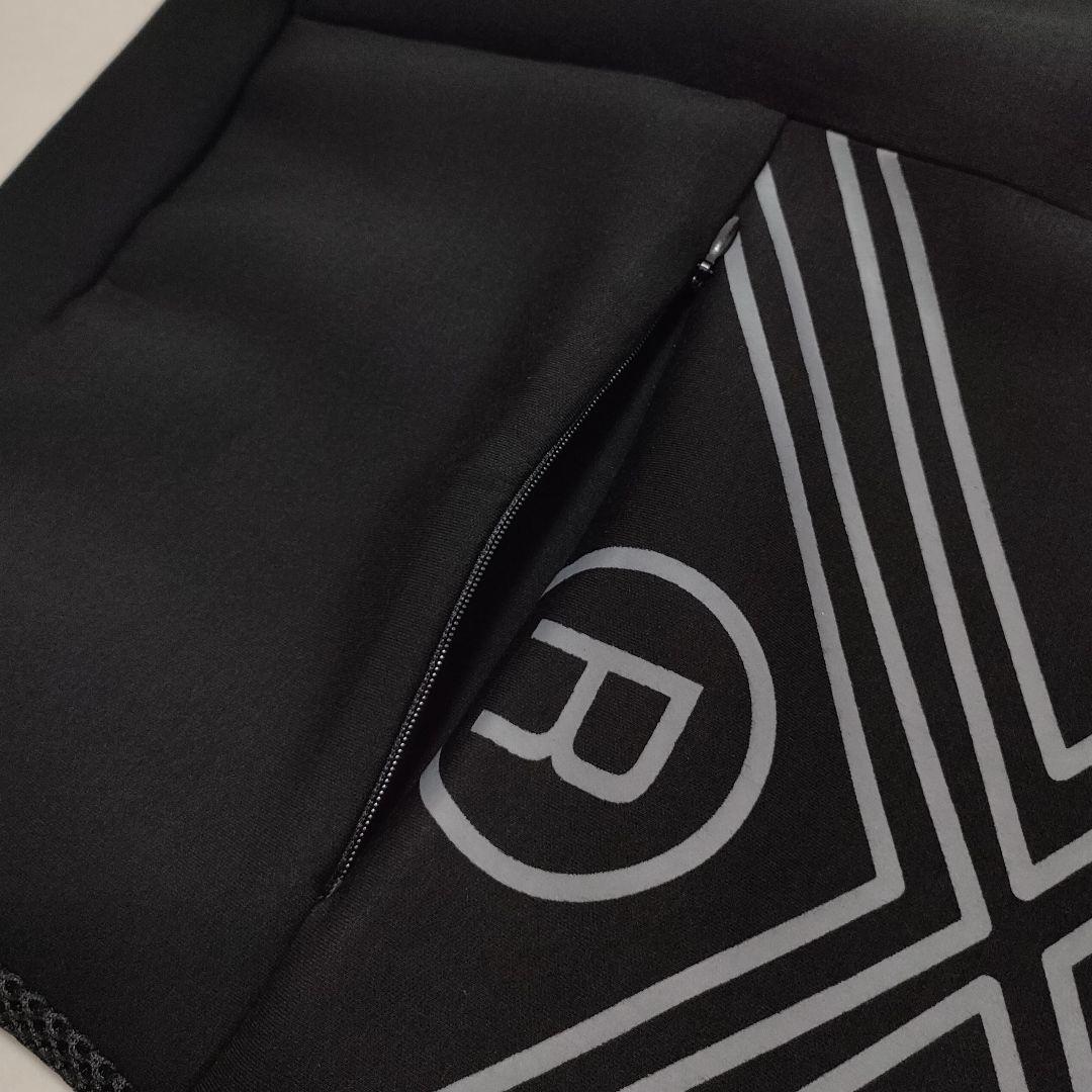 【新品タグ付き】マークアンドロナ　ジップベスト　サイドメッシュ　スカル　黒色　L