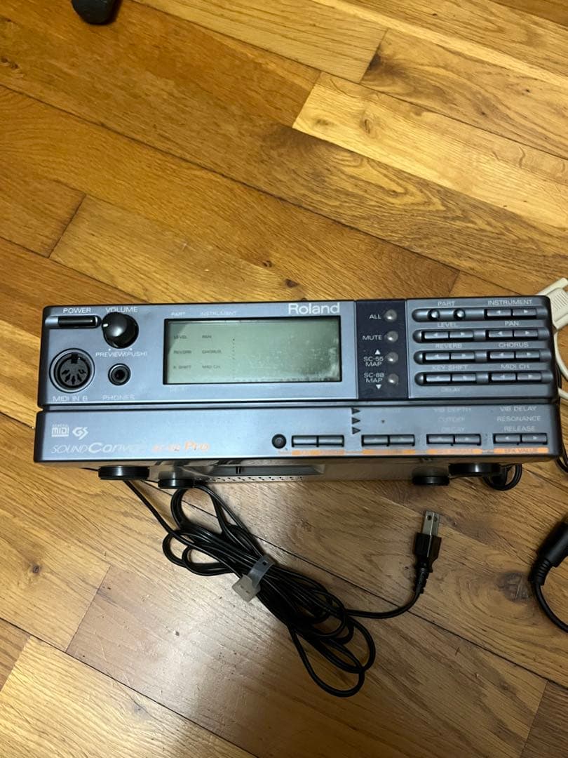 MIDI Roland PC-70キーボード,コントローラーSC-88Pro他