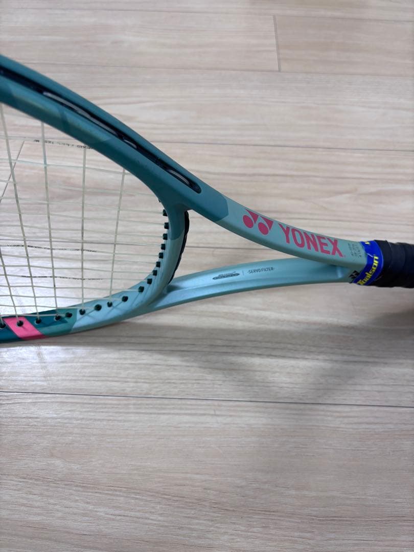 YONEX PERCEPT 100L テニスラケット