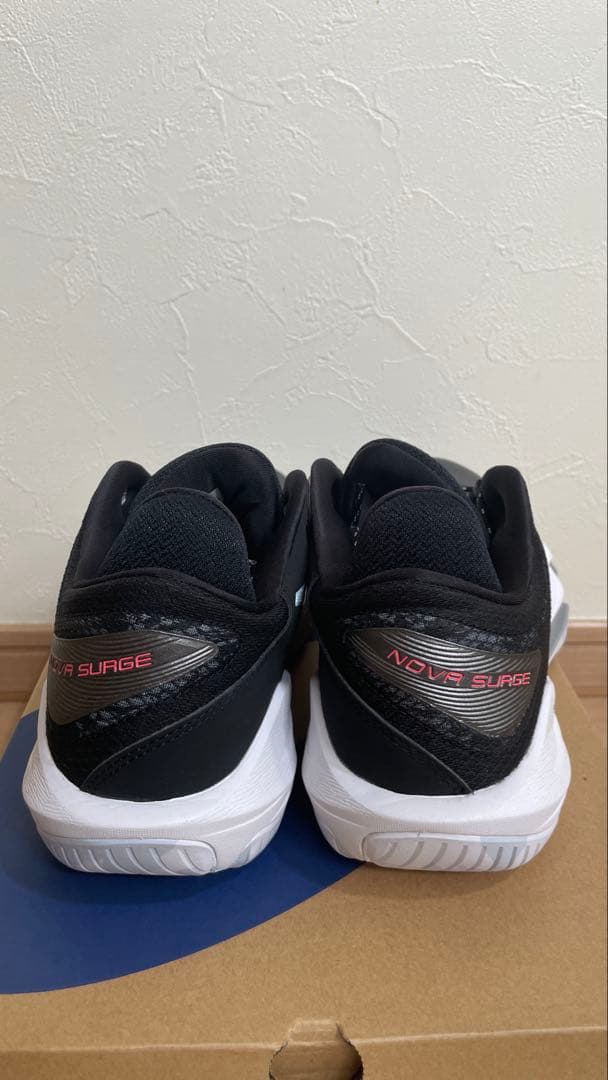 NOVA SURGE LOW バッシュ　ノヴァサージロー　アシックス 27cm