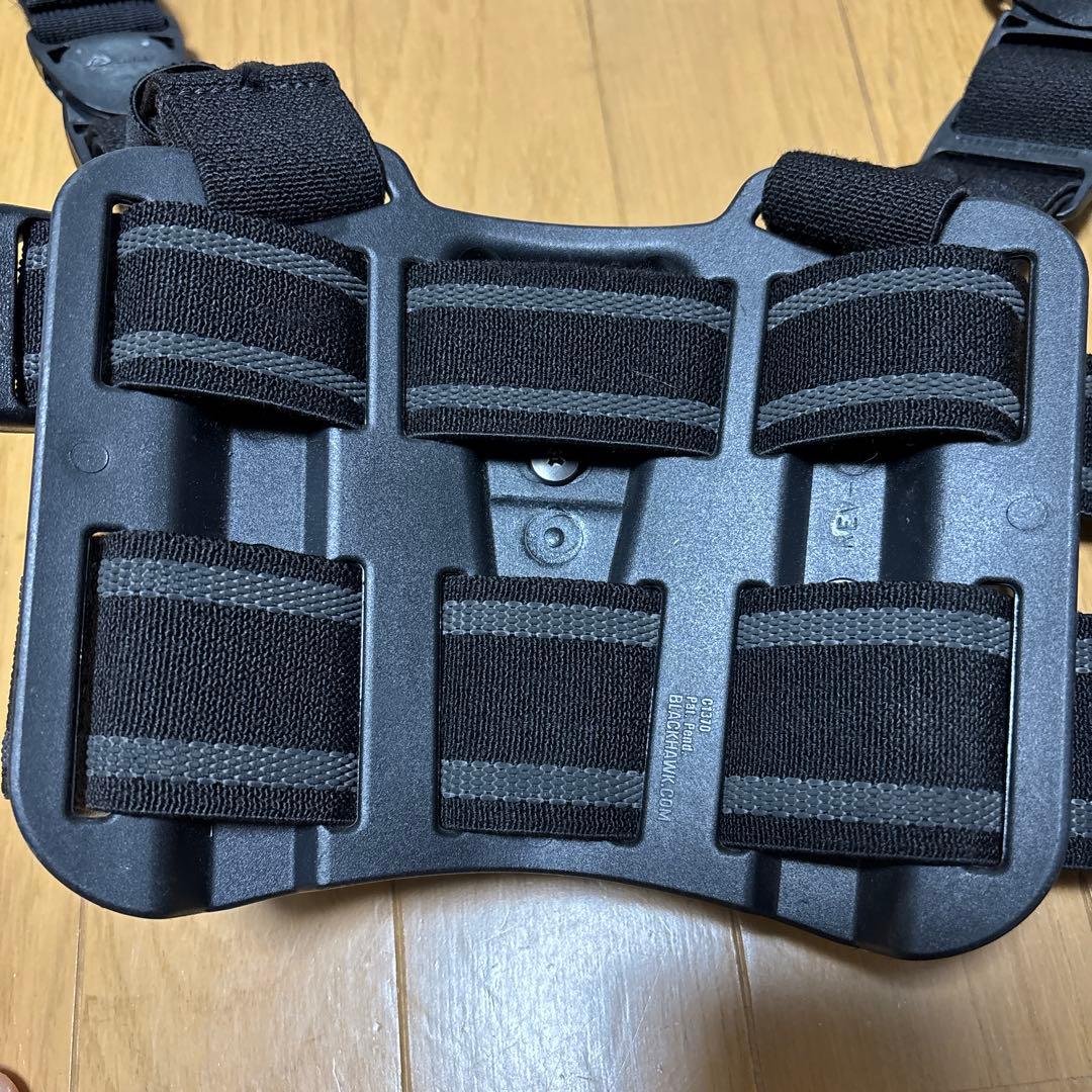 [実物]BLACKHAWK! CQCホルスター 右利き用 BK VP9 SFP9