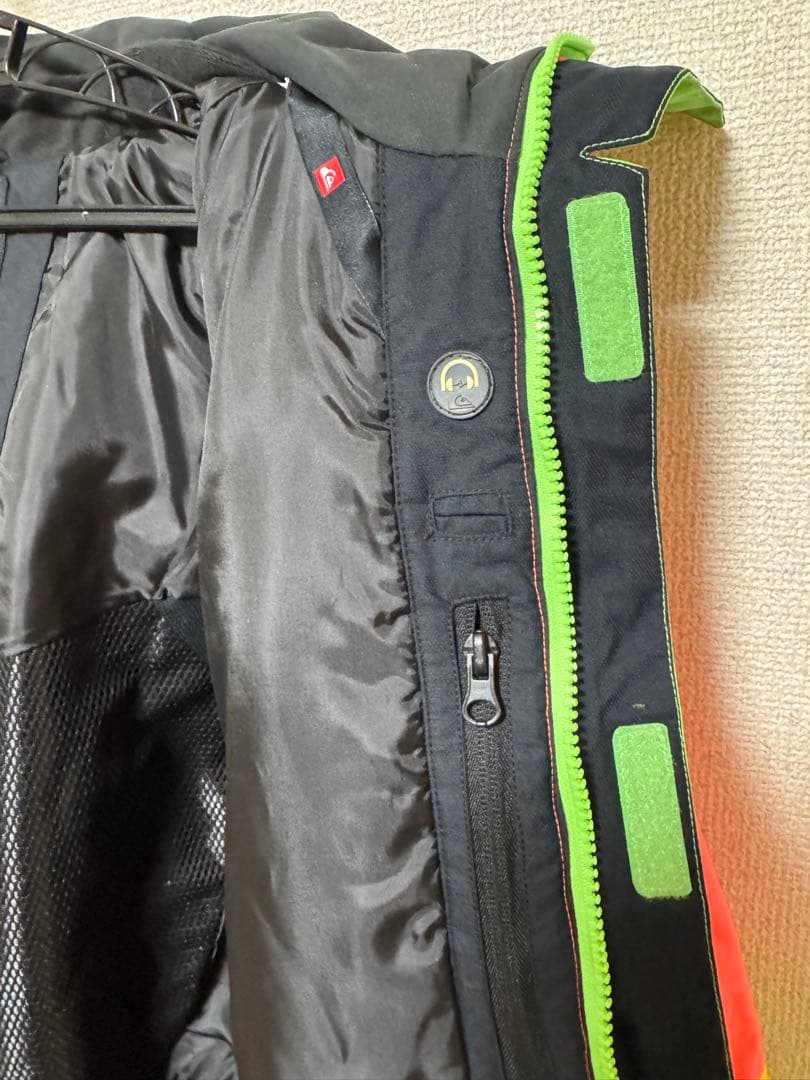 Quiksilver クイックシルバー スノーボードウェア ジャケット ユース