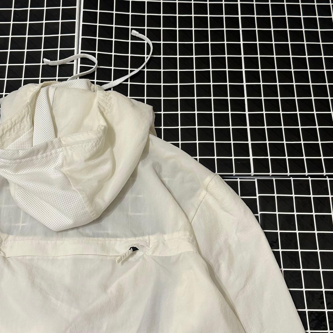 ウォーキング・ランニングウェア NIKE packable half zip nylon jacket