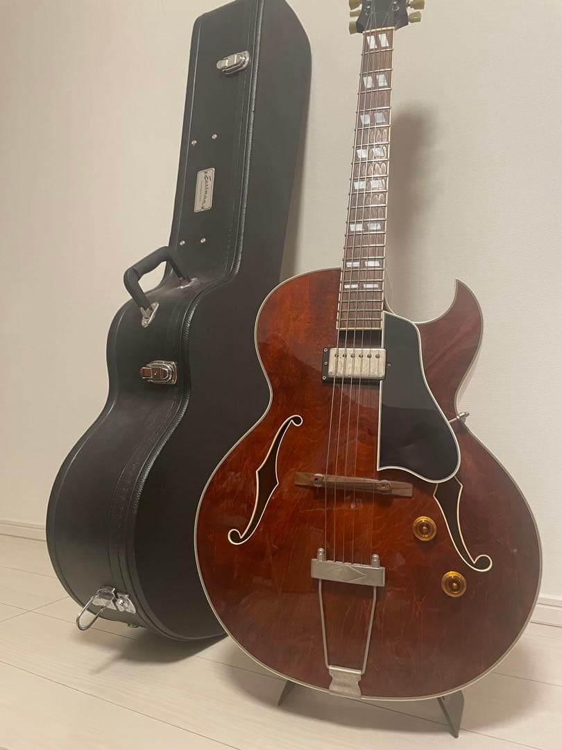 Eastman AR-175CE フルアコースティックギター　ハードケース付属