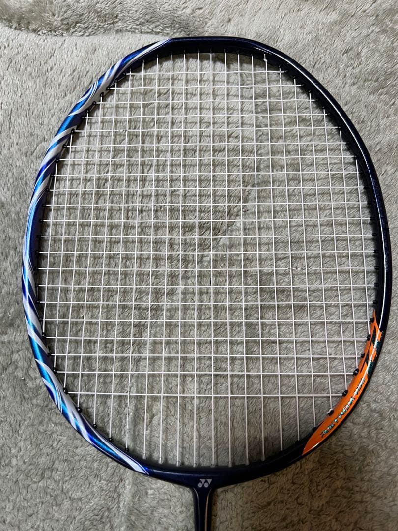ASTROX100ZZ バドミントンラケット ヨネックス