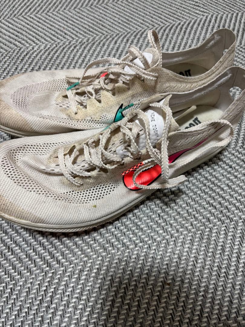 Nike ズームX ドラゴンフライ