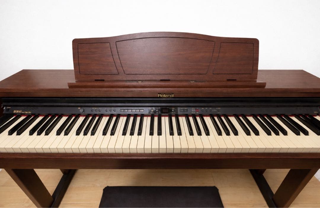 2/20まで「送料込みで4万円」 Roland HP205-GP 電子ピアノ