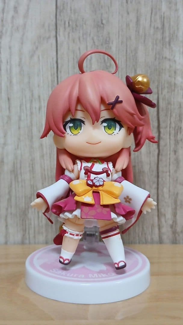 【美品】ねんどろいど　ホロライブ　さくらみこ　フィギュア