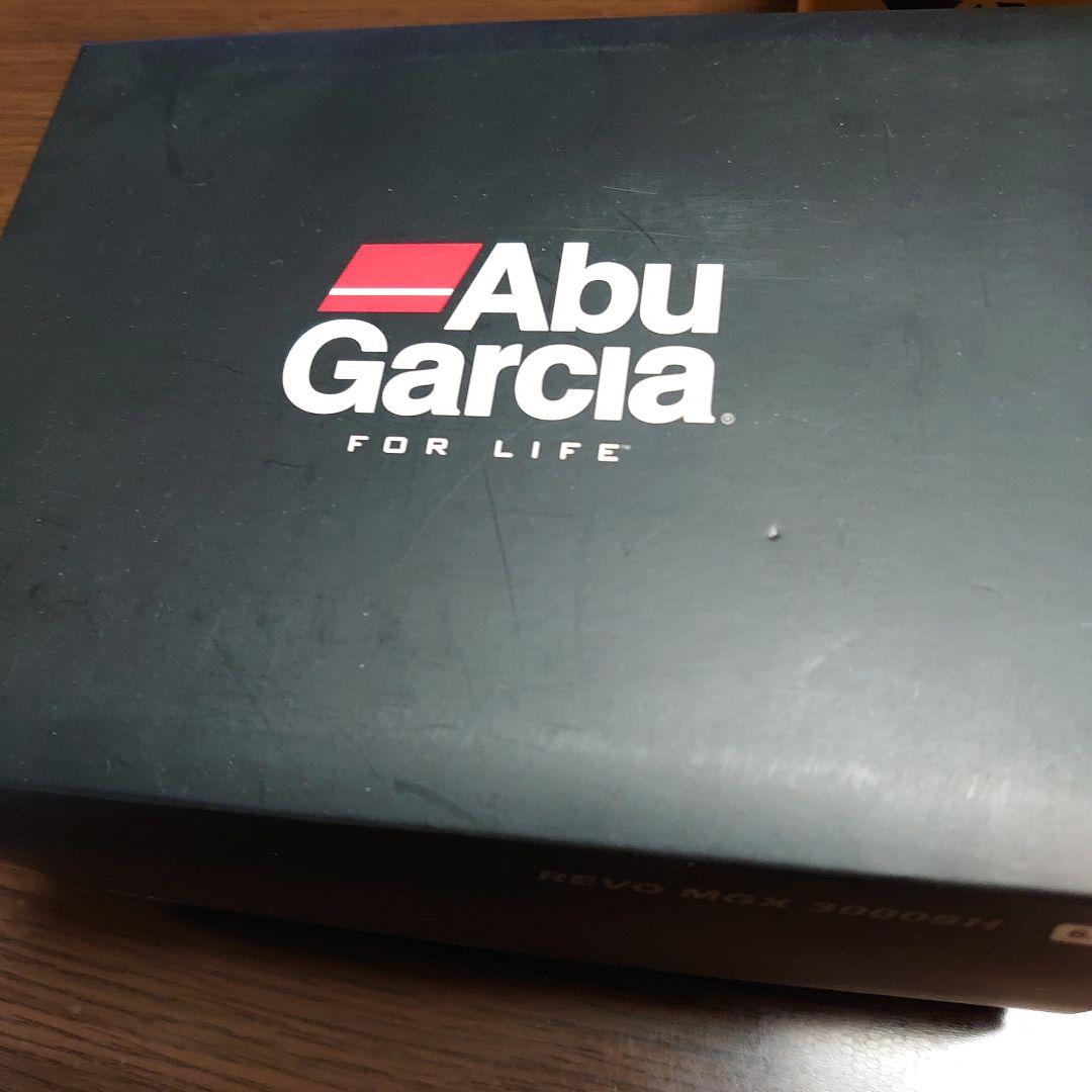 リール Abu Garcia REBO MGX 3000SH