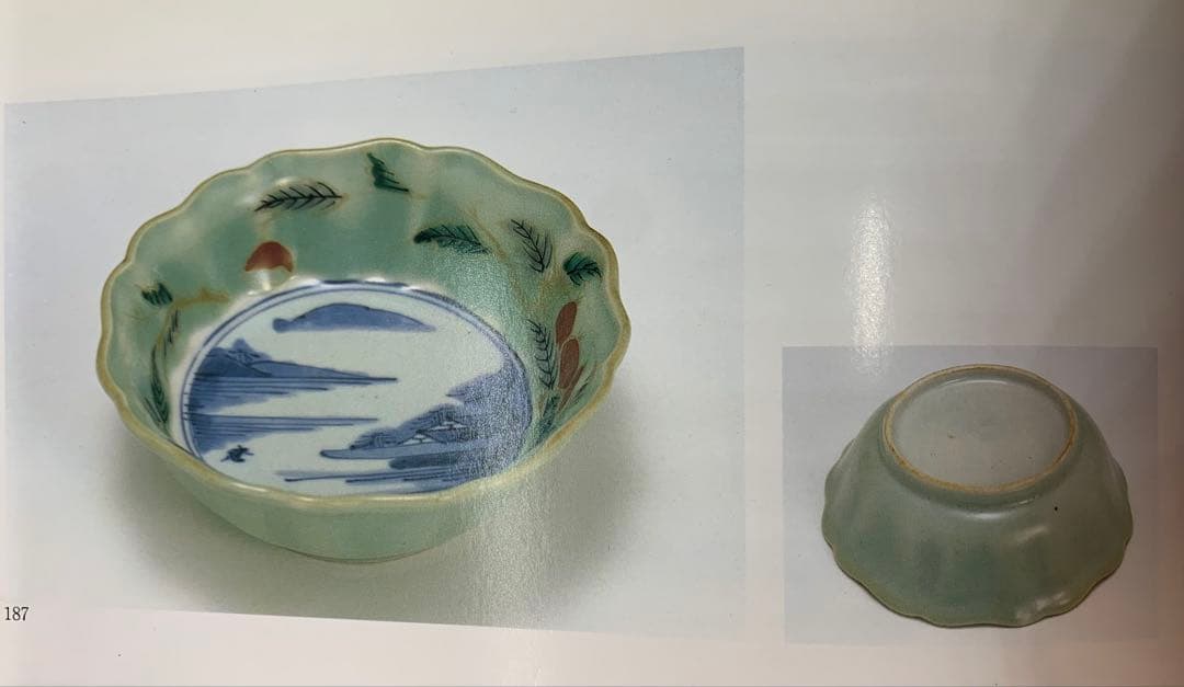 古伊万里焼の青磁色絵　山水栗文　輪花鉢