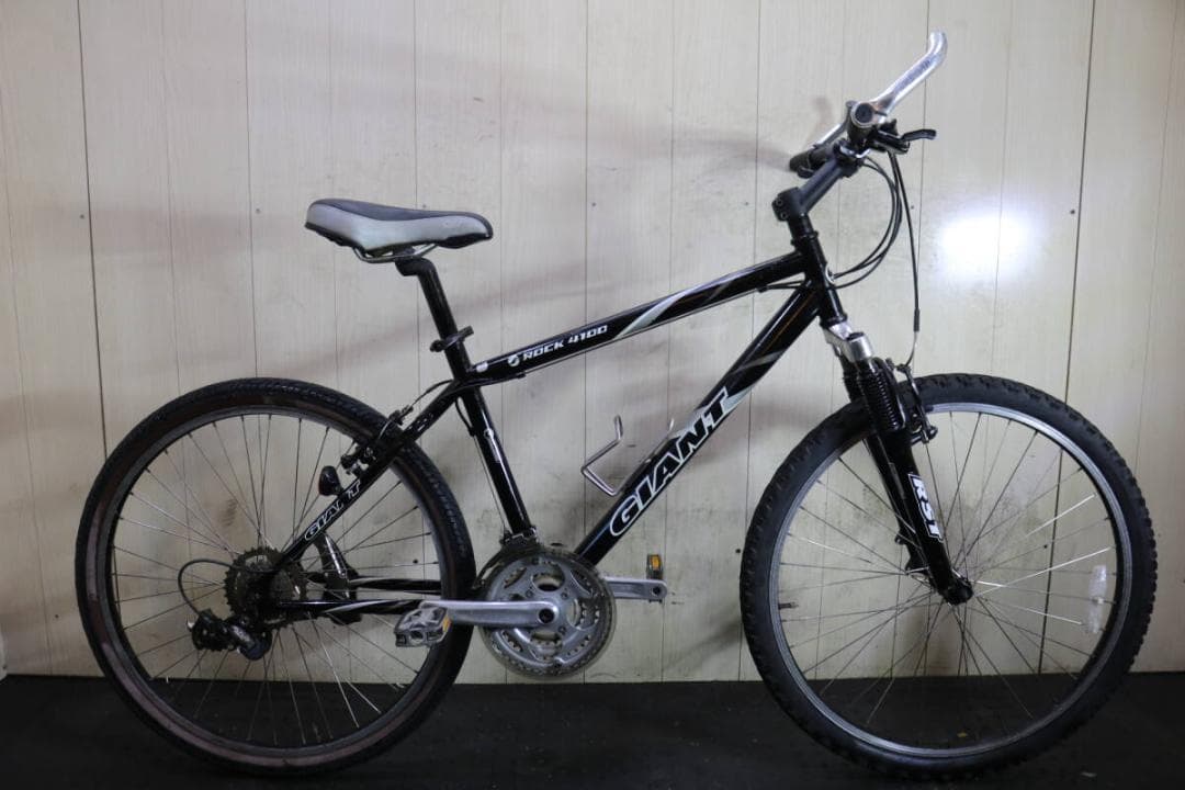 GIANT ROCK4100 26型 クロモリ 21速 430mm 黒 MTB