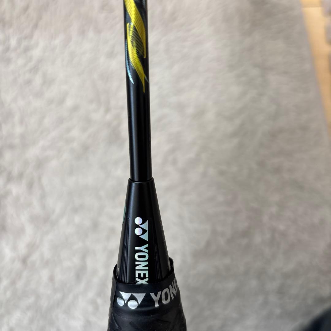 【極美品】ナノフレア800LT バドミントンラケット