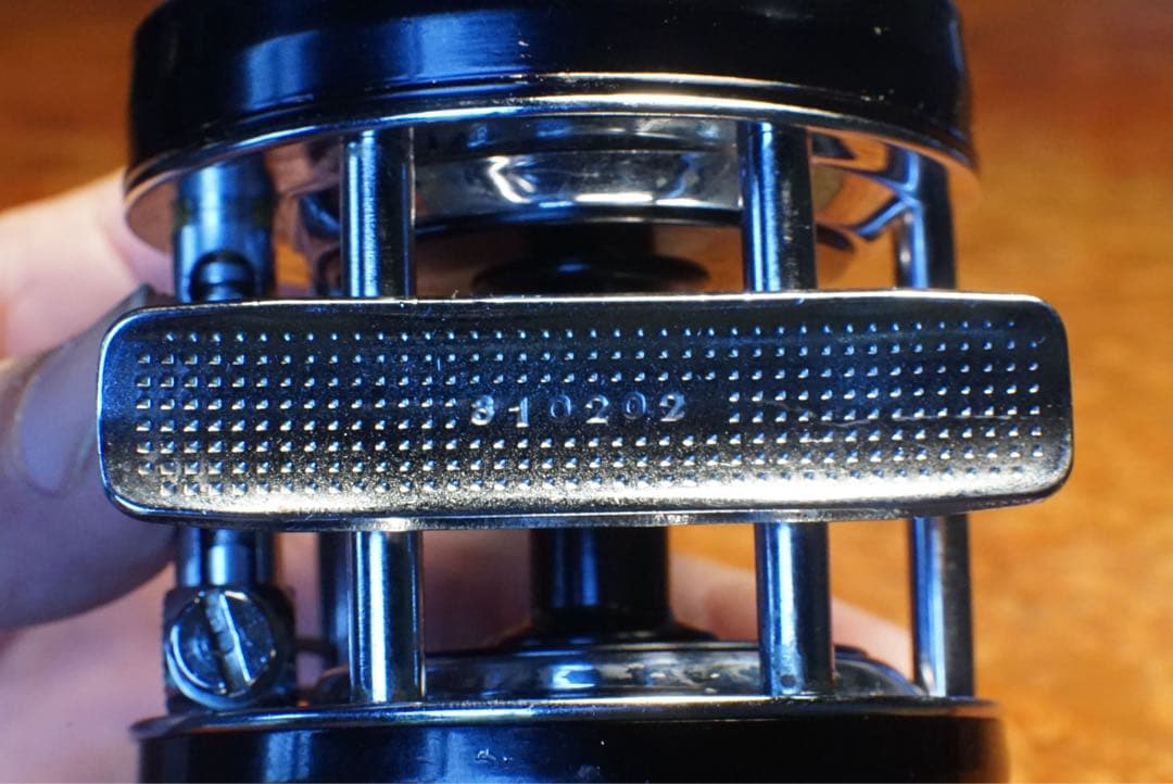 ABU アンバサダー 5001 C メンテ済 フレーム修正済