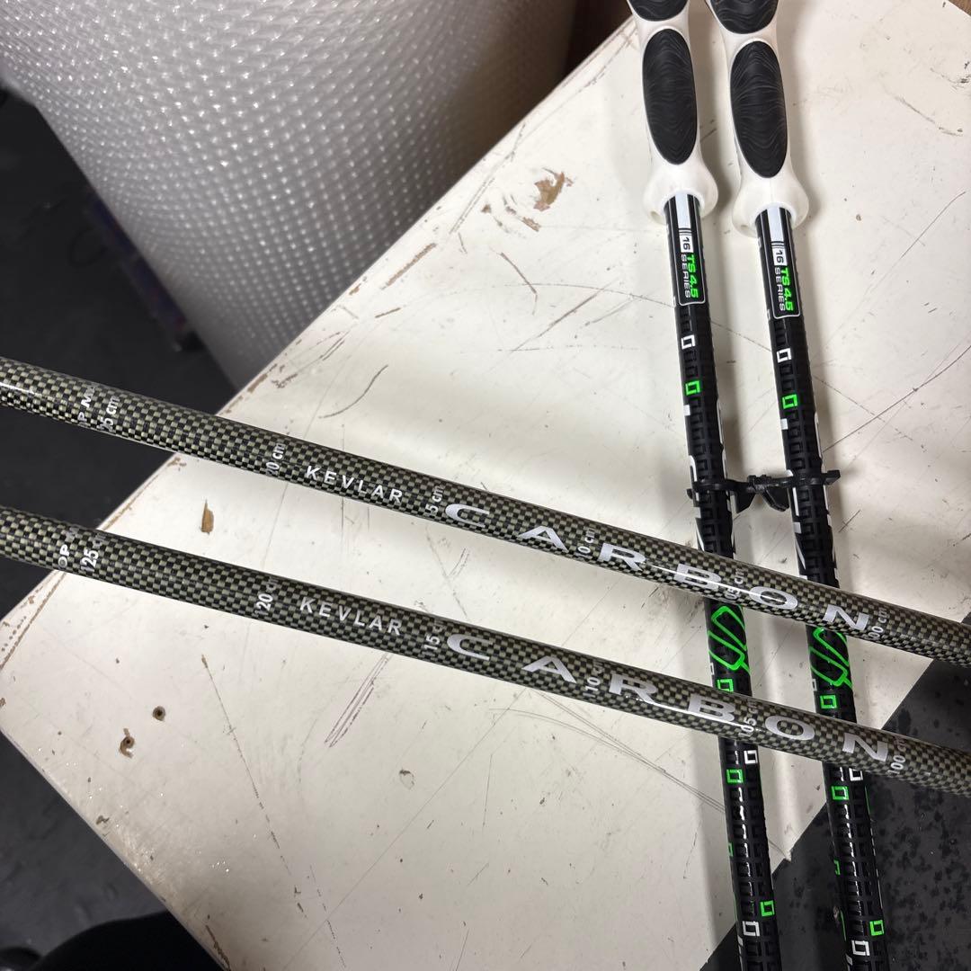 LEKI VENOM のみ