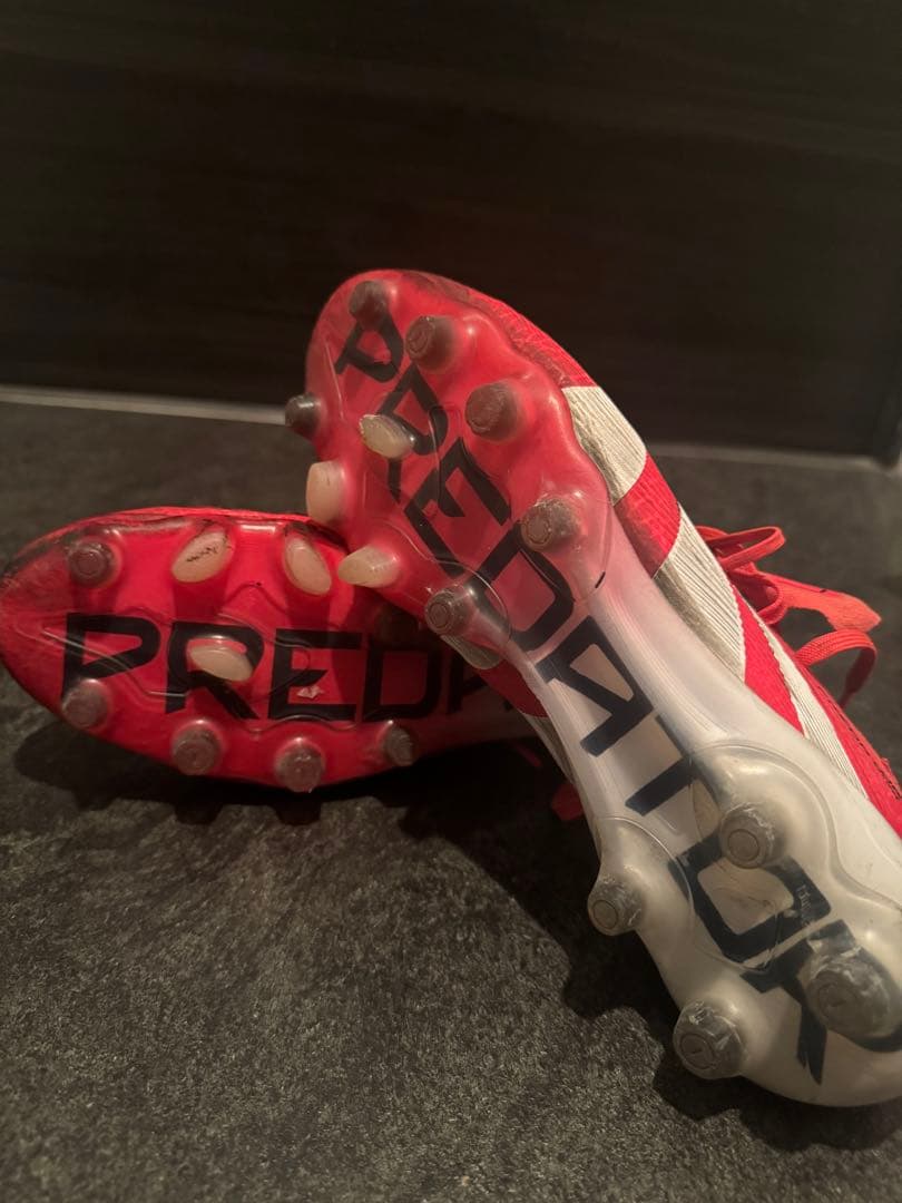 adidas Predator エリート AGレッド サッカーシューズ　26.5