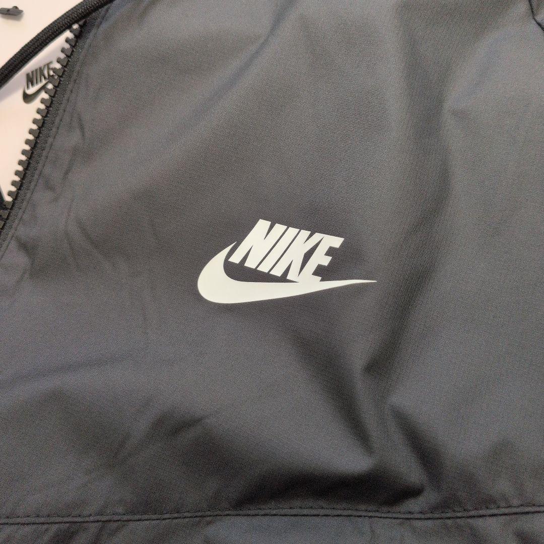 L ナイキ　NIKE ウインドランナー　ウインドブレーカー　　新品