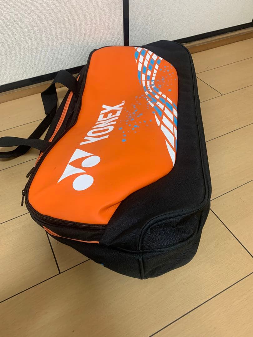 ONEX バドミントンバッグ オレンジ・黒