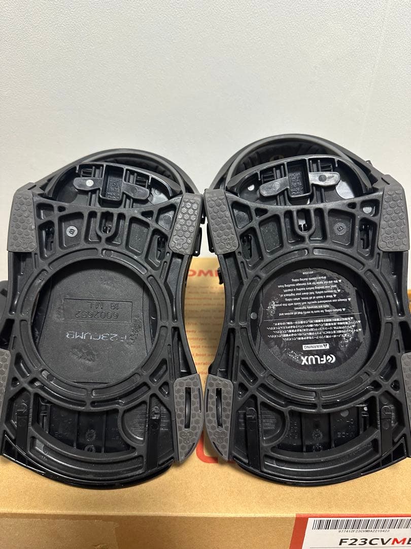 FLUX CV BLACK Mサイズ