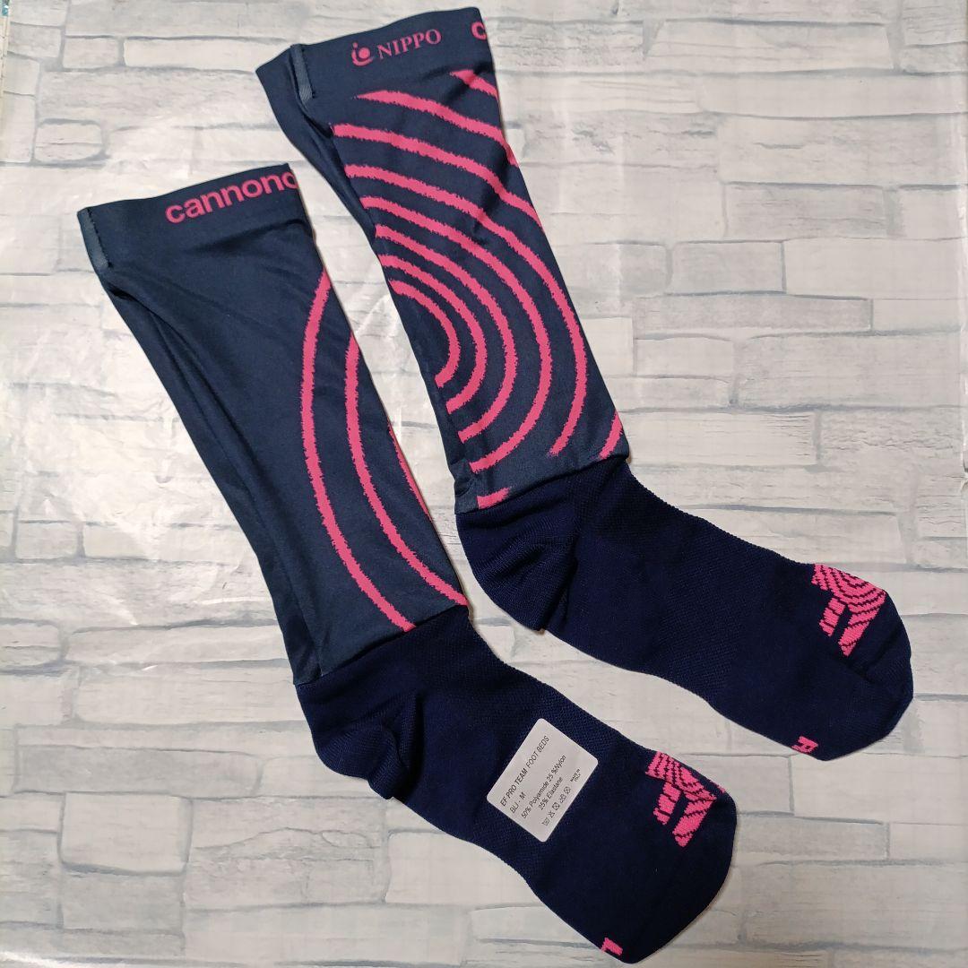 支給品　ソックス　EF Education First NIPPO　Rapha