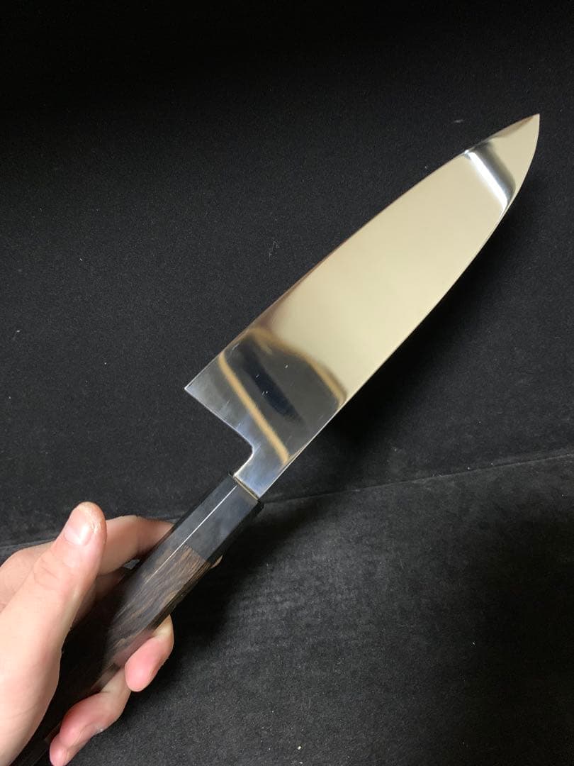 包丁　出刃　７寸　鏡面研磨　切味抜群　箱付　未使用品