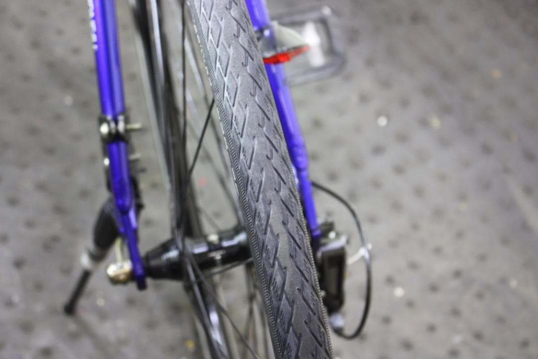 ルイガノLGS-TR-LITE-E 700C アルミ 24速 470mm クロス