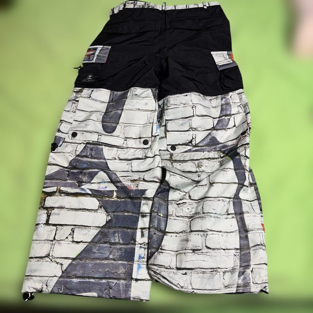 マウンテンロックスター　25-26 パラシュートパンツ