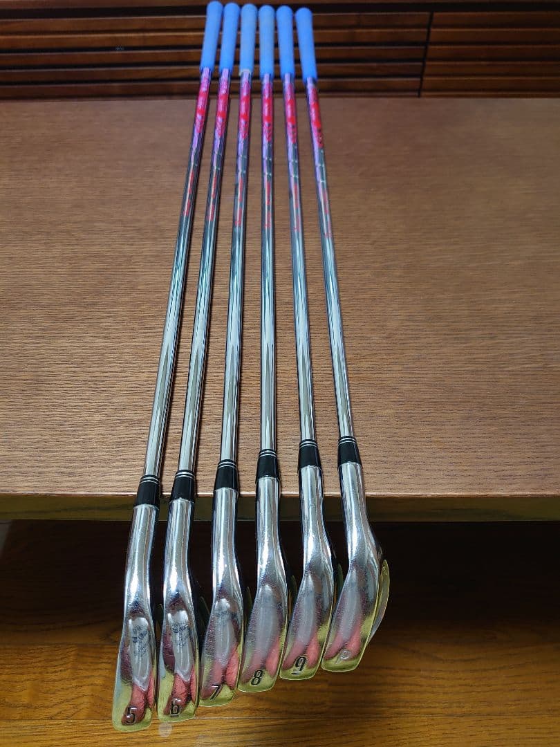 『レア美品』 コブラ carbon CB MODUS3 TOUR120シャフト