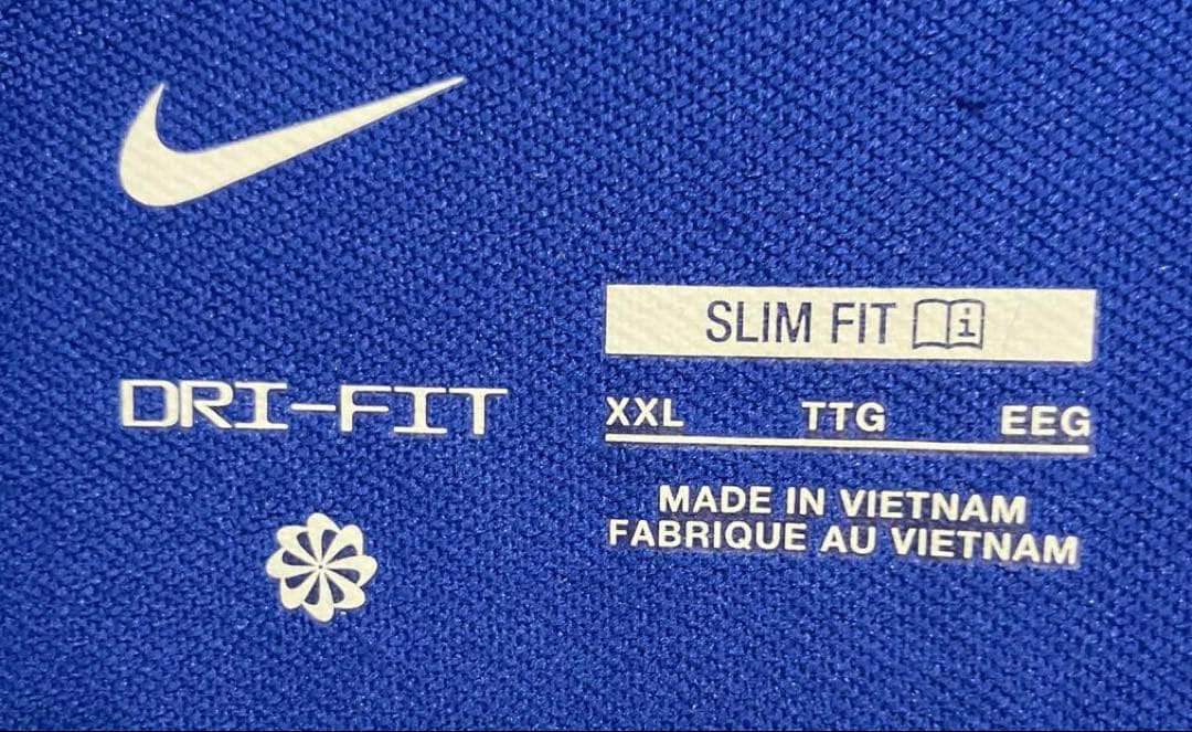 新品【希少サイズ2XL】NIKE×FC バルセロナ サッカードリルトップ ロンt