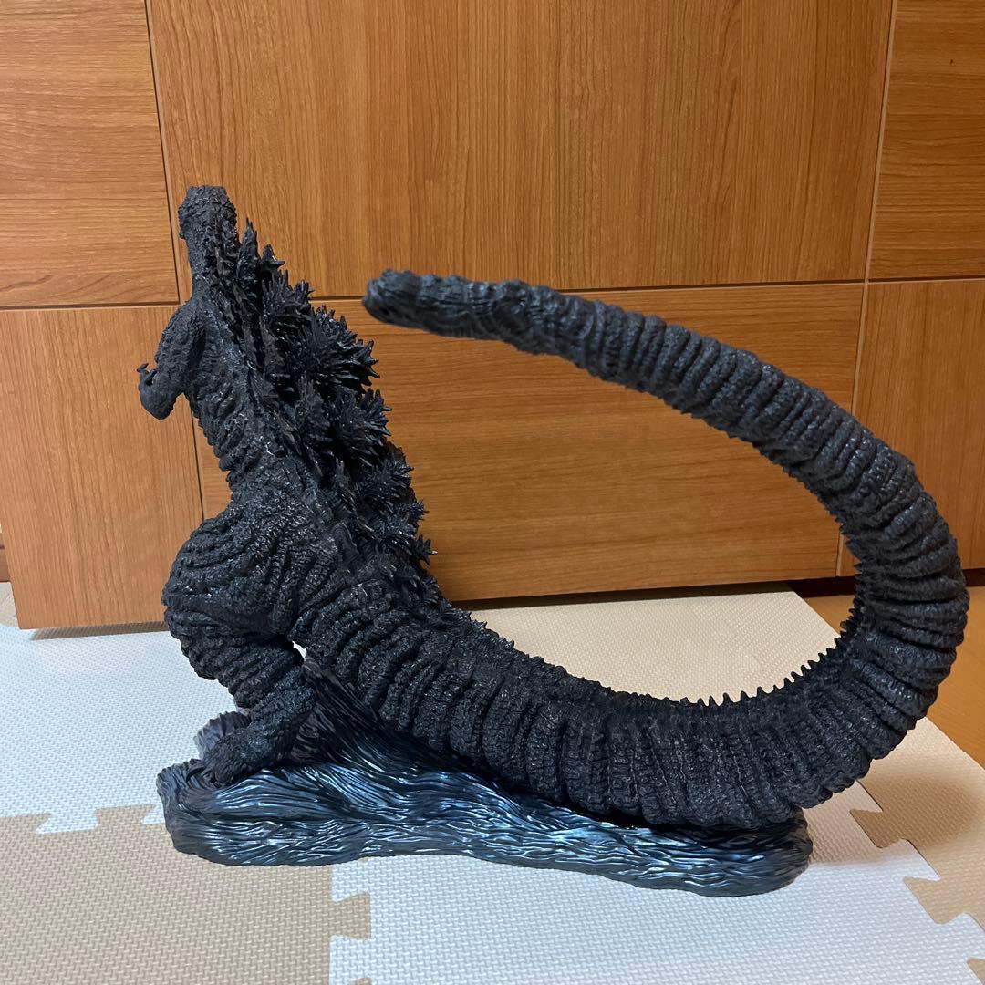 東宝30cmシリーズ　日比谷ゴジラスクエア ゴジラ像