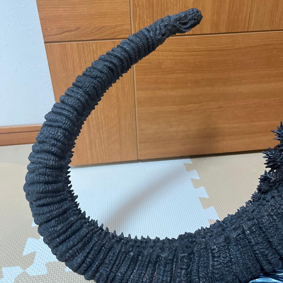 東宝30cmシリーズ　日比谷ゴジラスクエア ゴジラ像