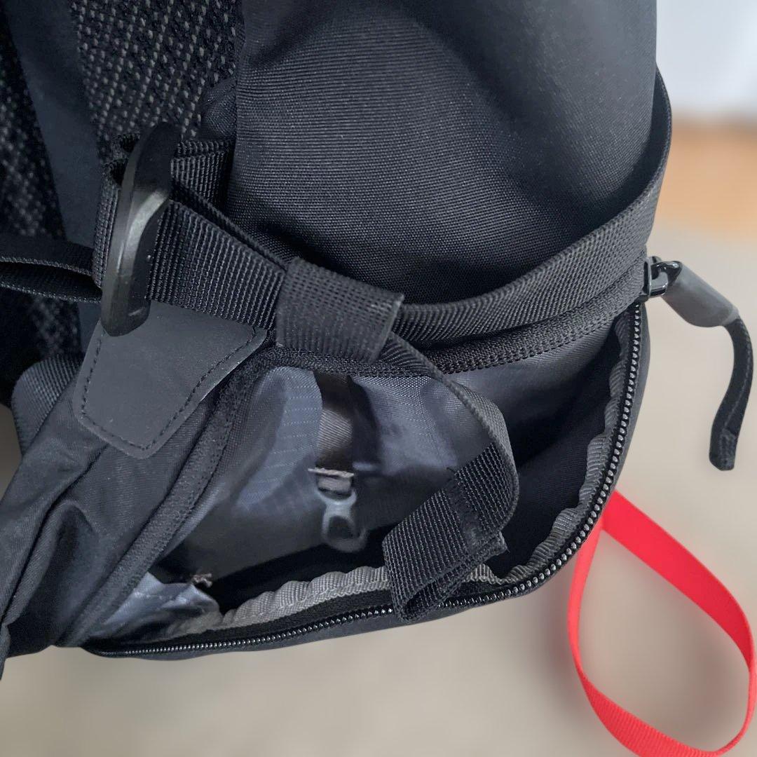 [ak] BURTON スノーボード バッグ 黒