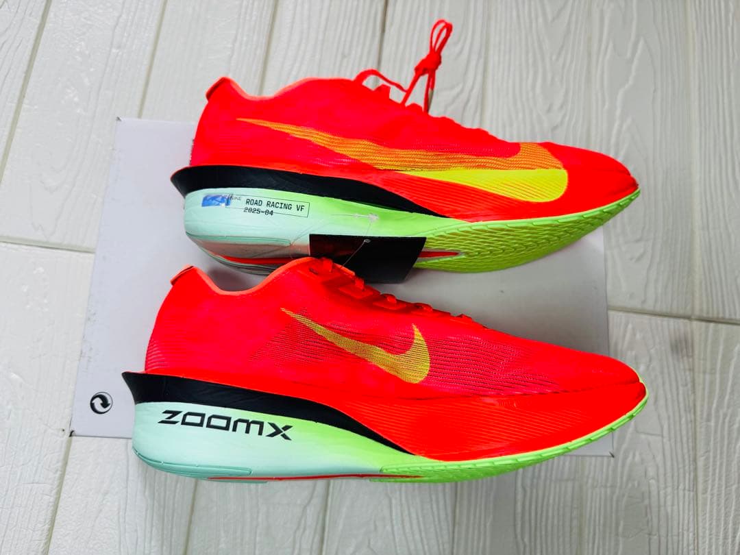 ナイキ ヴェイパーフライZoomX Vaporfly NEXT%4 24.5cm