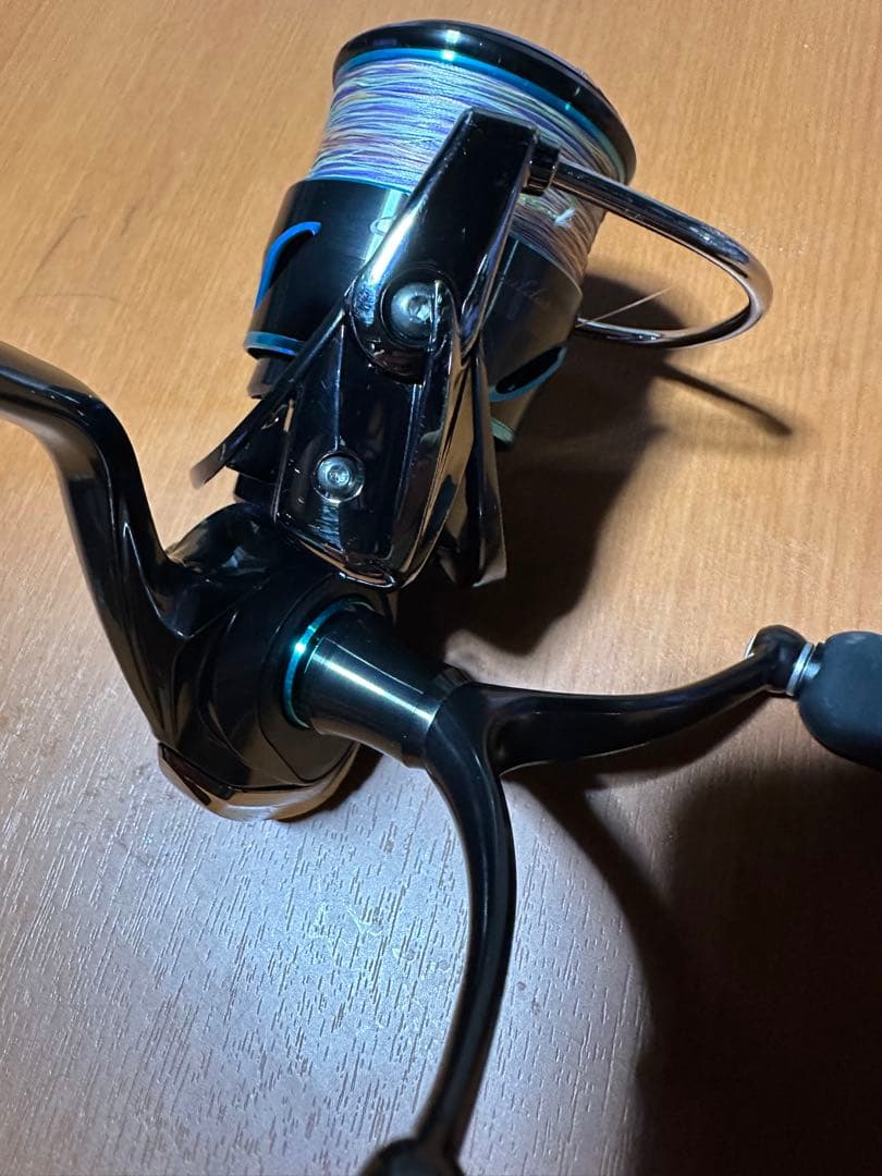 ダイワ　エメラルダス　エア　FC lt2500 リール