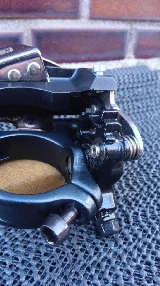 SHIMANO XTR フロントディレイラー