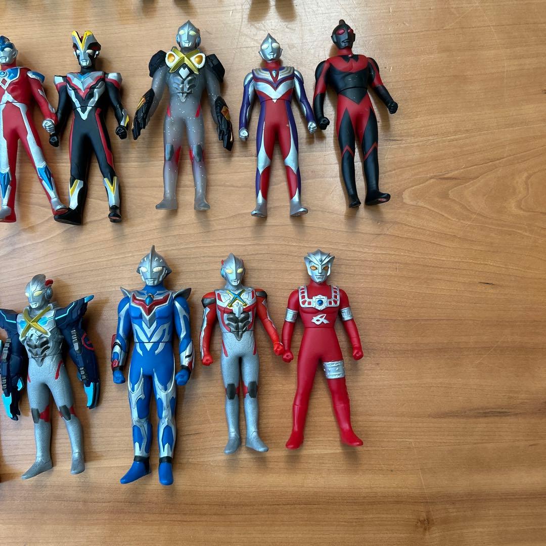 ウルトラマンフィギュアセット（怪獣有り）22体
