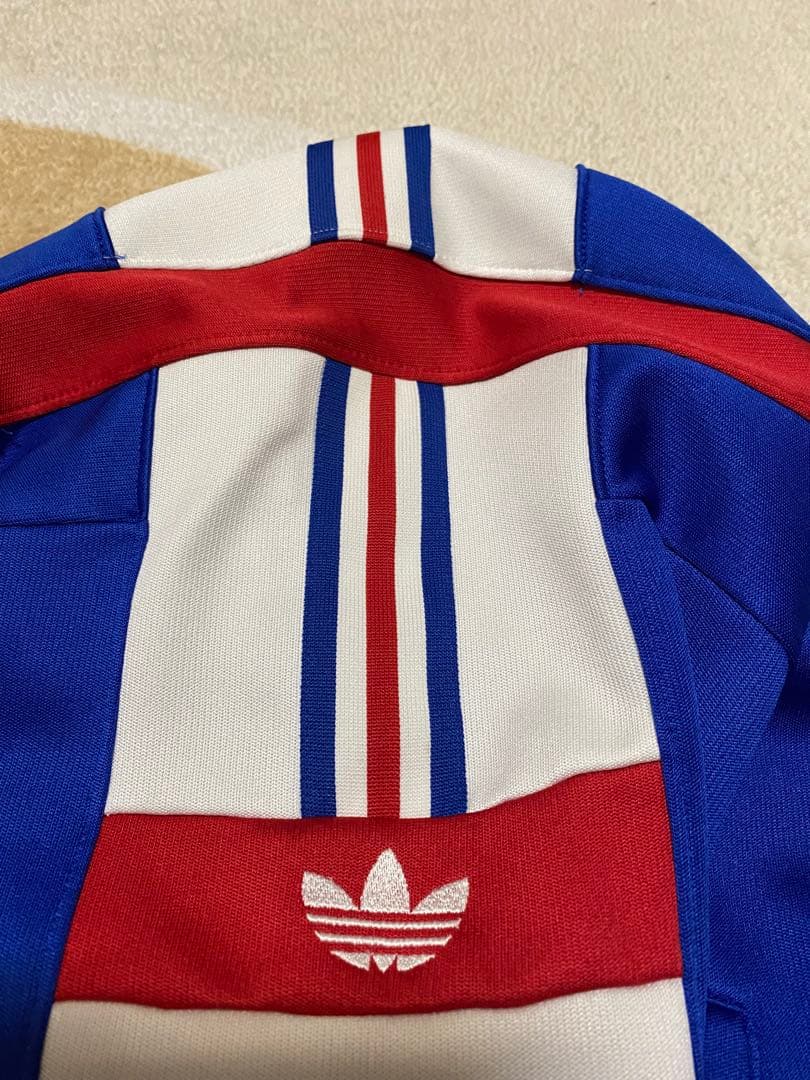 adidas アディダストラックスーツ　日産自動車FCモデル