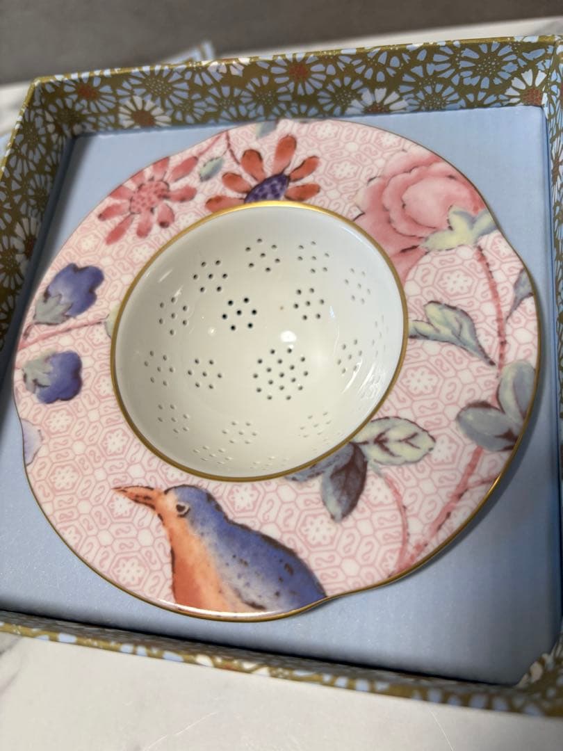 Ezbuy公式アカウント01 ウェッジウッド　バタフライブルーム 茶漉し