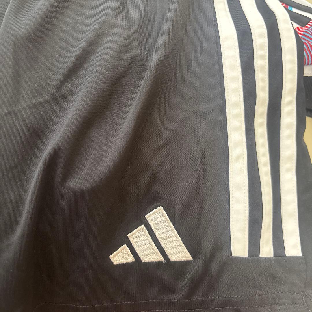 adidas 日本代表 ジュニアサッカーウェア 9番 サイズ上140、下130
