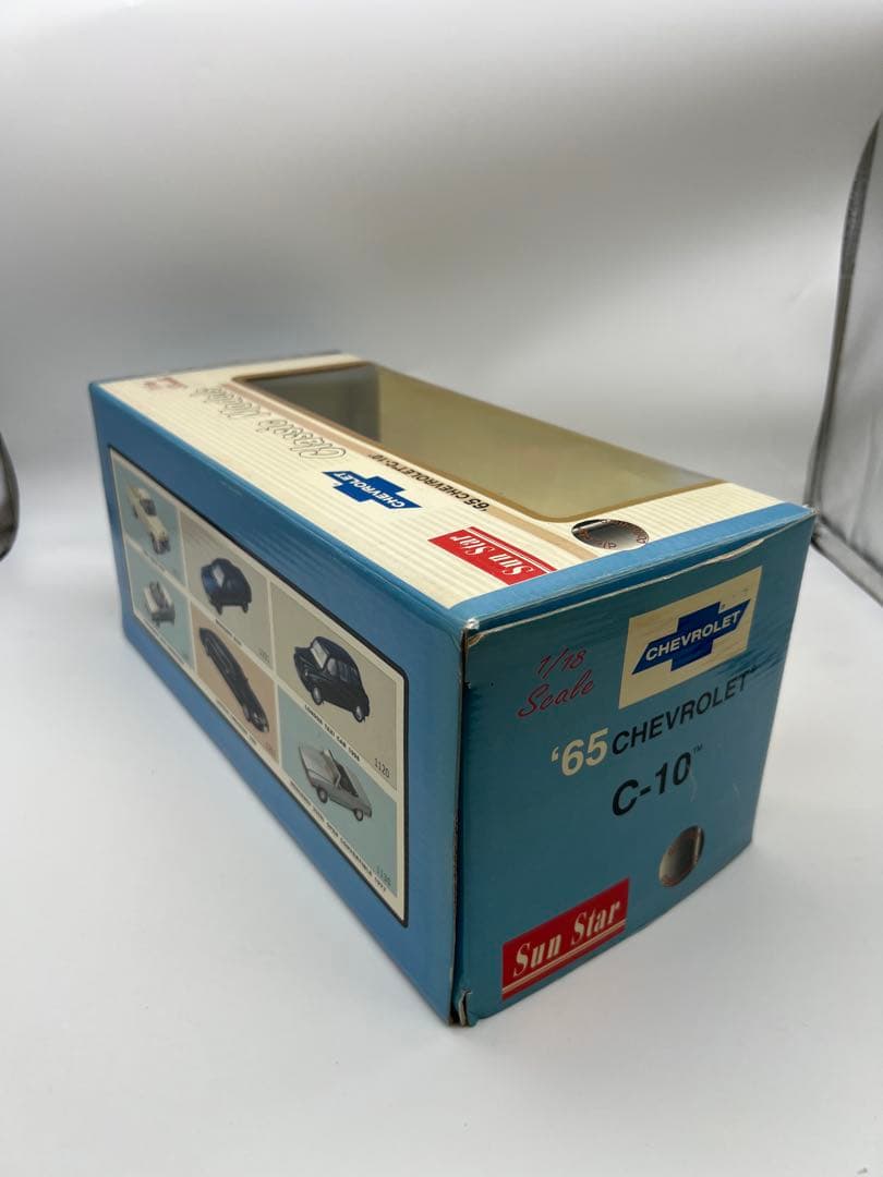 No228 ミニカー1/18箱あり 1965 C10 CIEVROLET