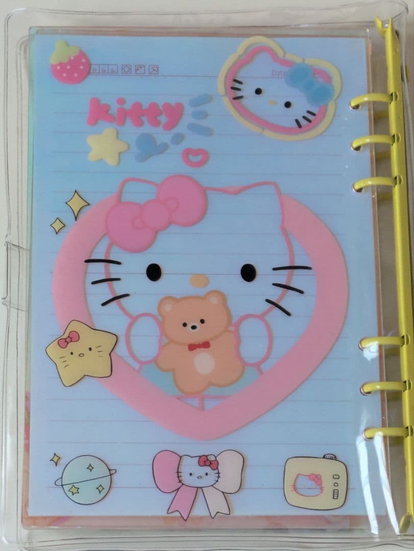 限定オーロラデザイン☆キティ A5　バインダー　シャカシャカ　カバー&チャーム付