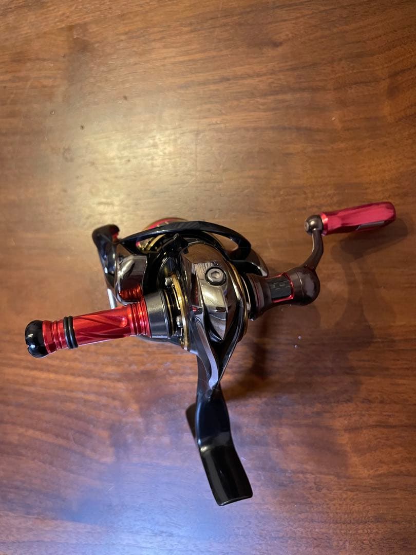 EXIST 1025中古品