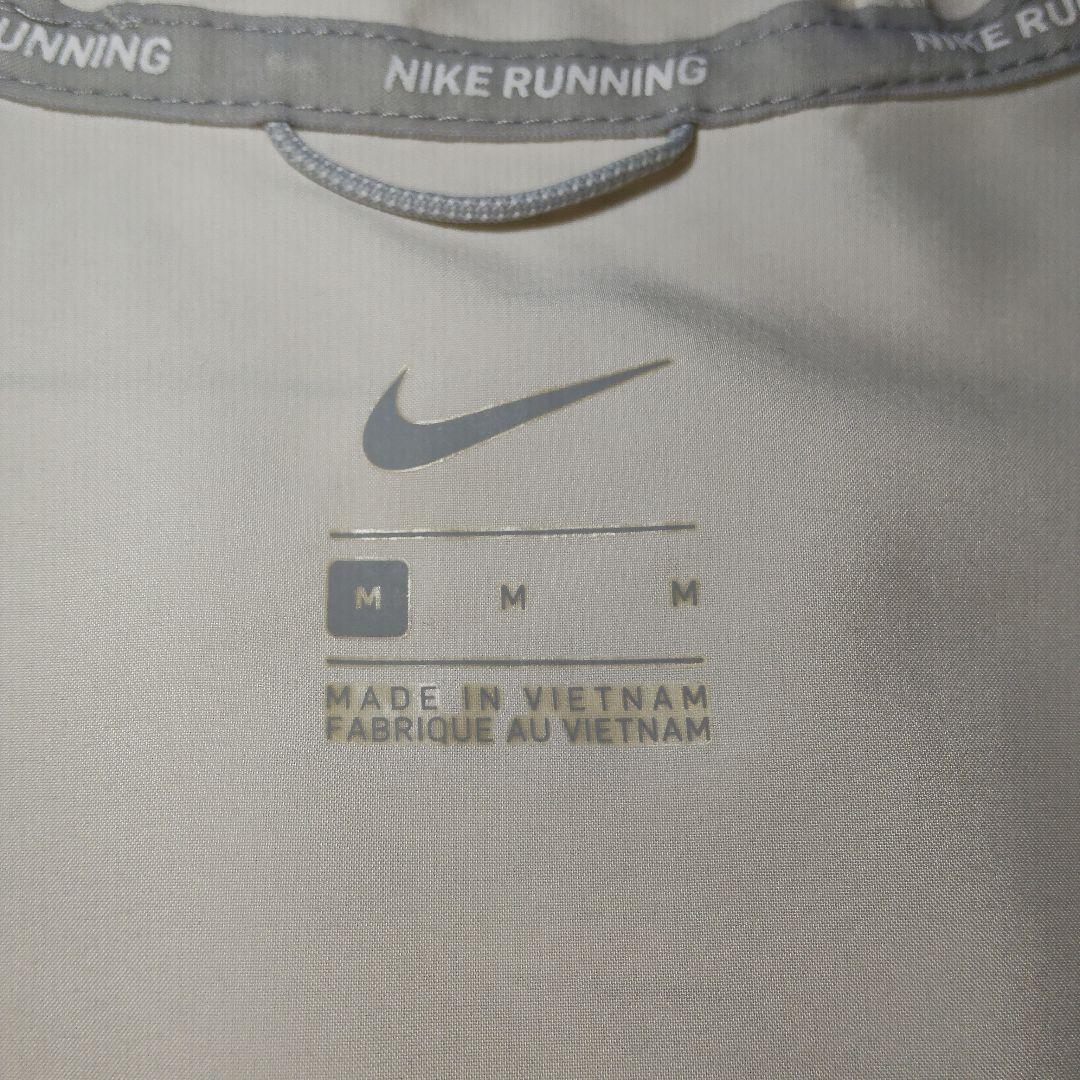M（L相当）【NIKE】ナイキランニング 長袖ウィンドランナージャケット 薄手