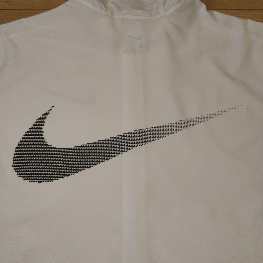 M（L相当）【NIKE】ナイキランニング 長袖ウィンドランナージャケット 薄手