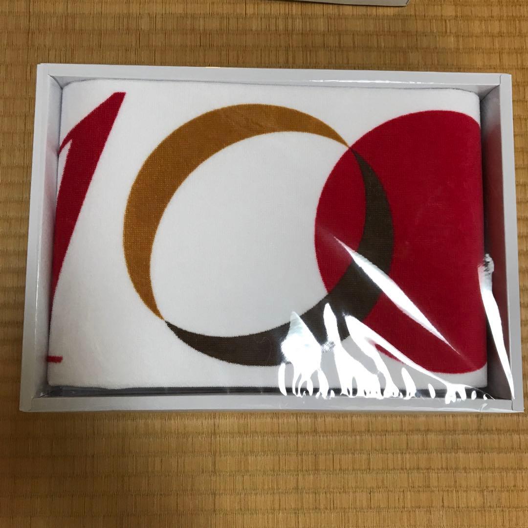 箱根駅伝第100回記念　ミズノベンチコート2着＋タオル2枚の4点セット