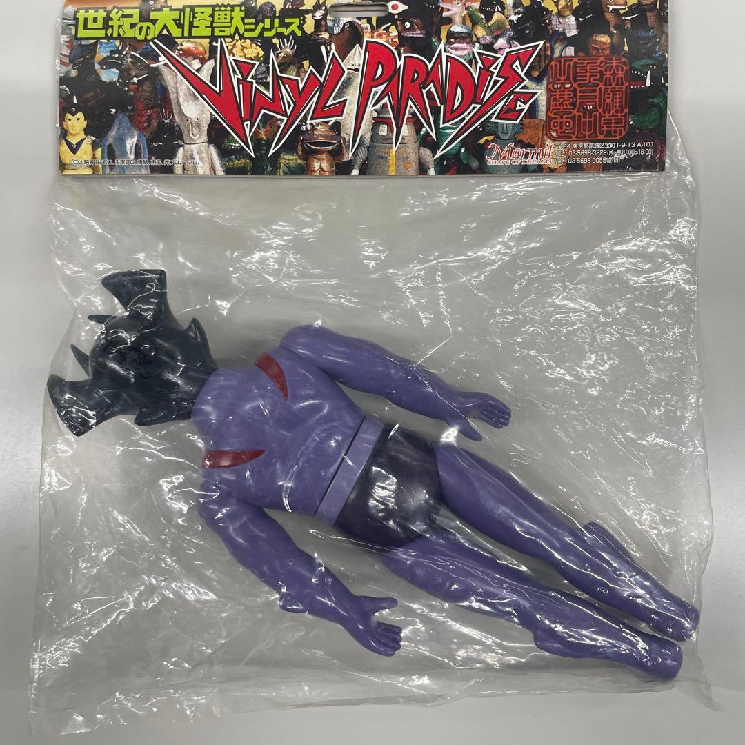 Vinyl Pride デビルマン 紫色フィギュア