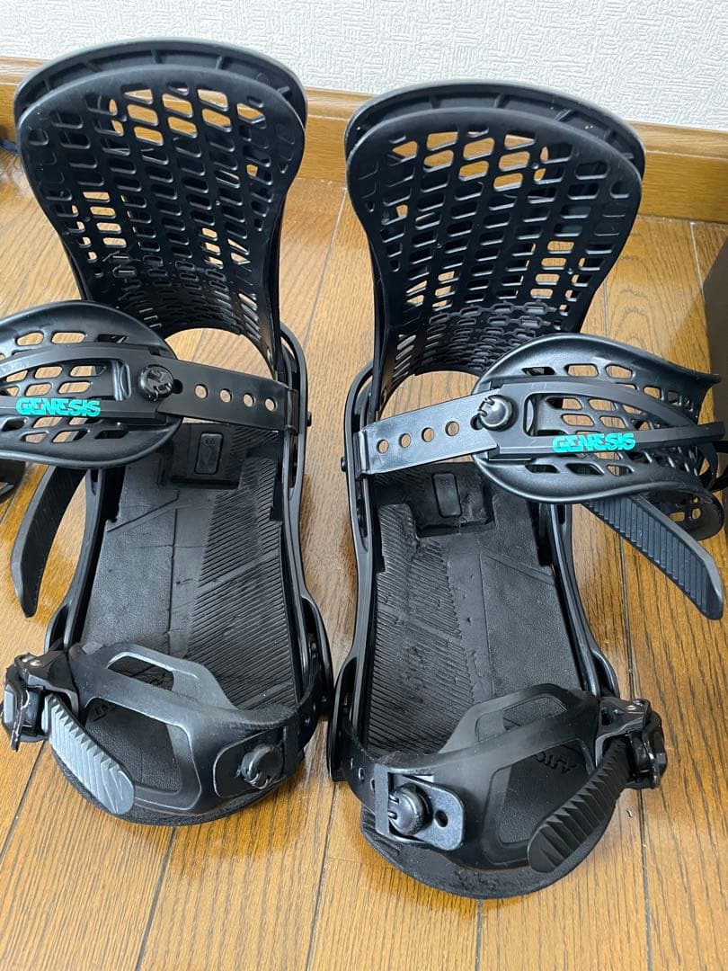 Burton Genesis MNS ビンディング Sサイズ