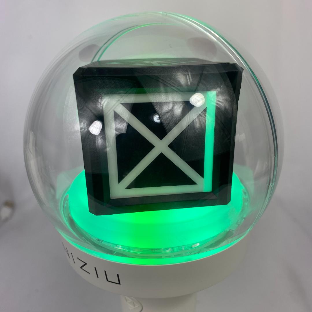 ★NiziU ペンライト OFFICIAL LIGHT STICK