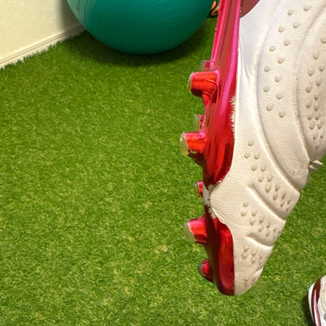 Nike サッカーシューズ ホワイト/レッド